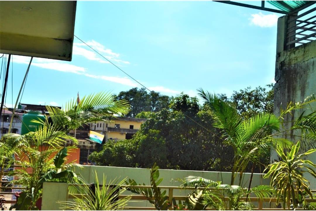 Hotel Atrium Inn Rishikesh Bagian luar foto