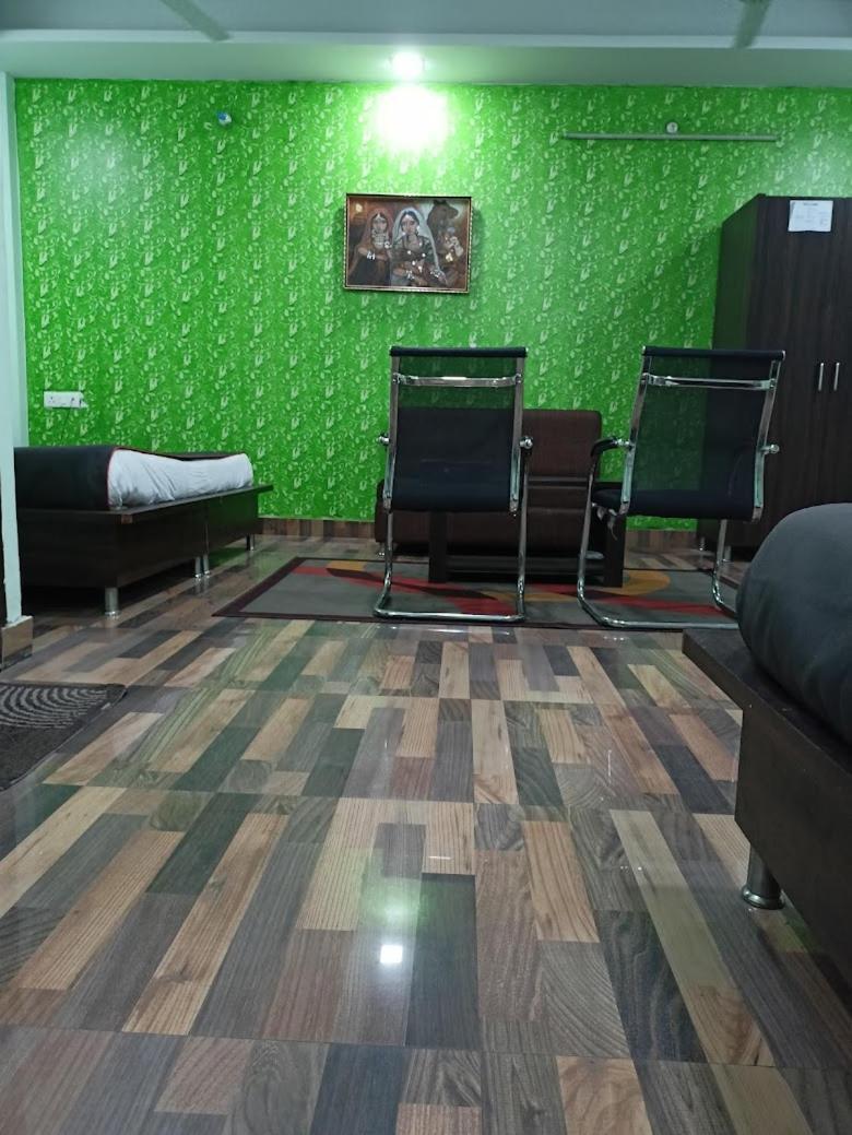 Hotel Atrium Inn Rishikesh Bagian luar foto